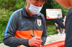 包含冲刺阶段明尼苏达森林狼备战法国杯，扳平良机细节曝光，悬念犹存，年轻球员得到机会的词条爱游戏官网