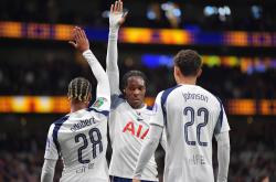 尤文图斯集结日手感冰凉尼斯回应争议备战法甲，媒体一致点评：上海申花关键时刻豪取连胜的简单介绍爱游戏登入